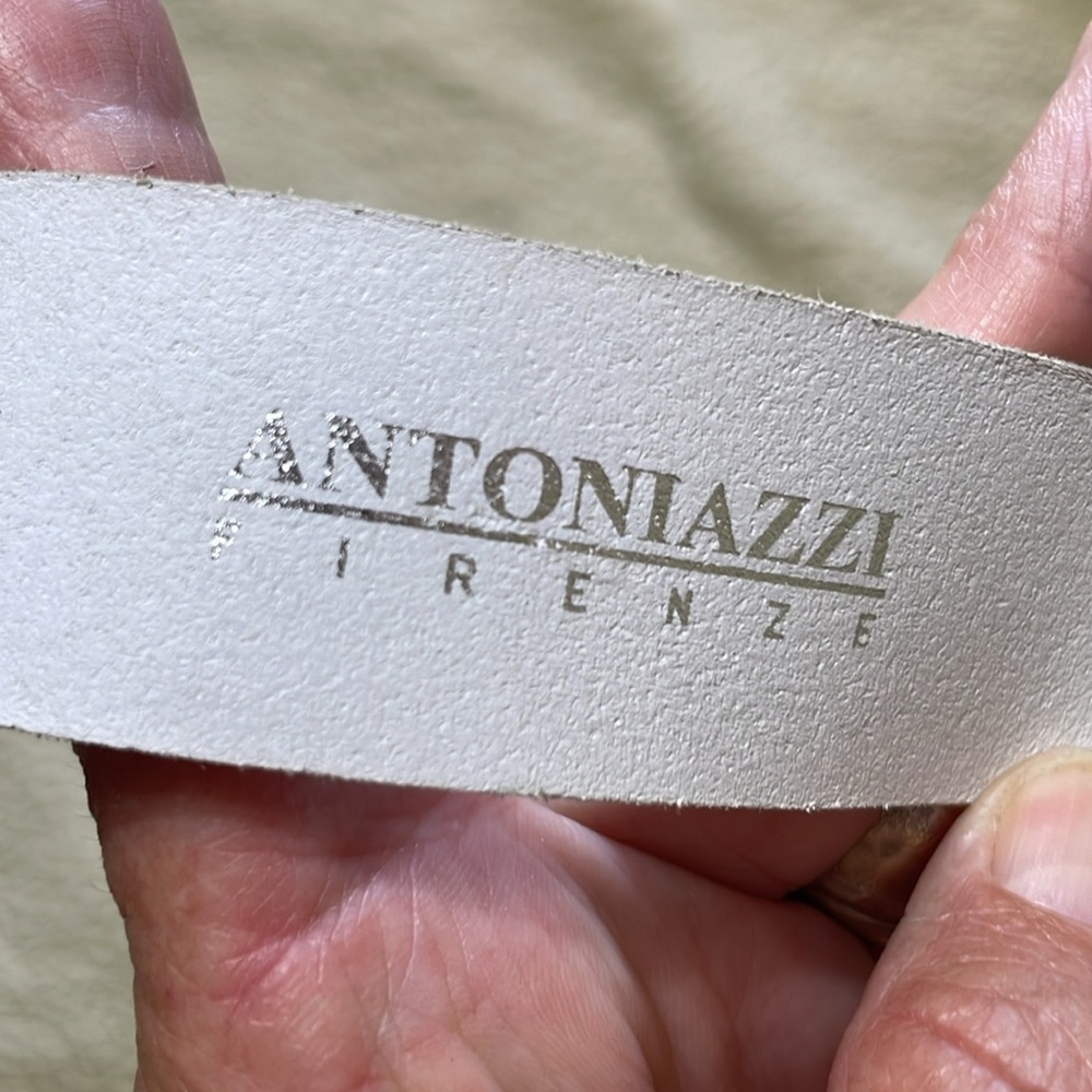 Italian made leather and chain belt - Picture 3 of 6